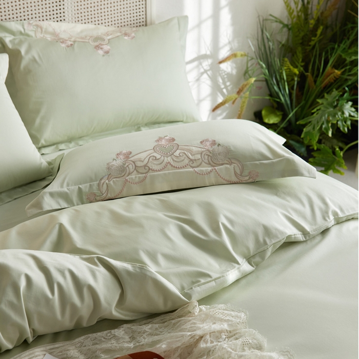 91家纺网 家纺一手货源 找家纺 咏绒家纺工厂店 2025新款100支澳棉长绒棉纯棉CR工艺极简轻奢刺绣四件套-南法玫瑰系列 南法玫瑰-木槿绿