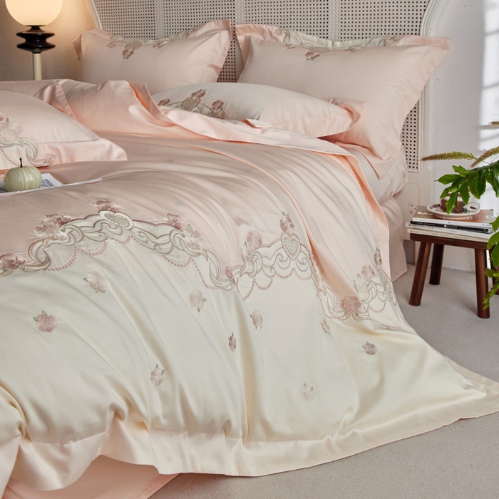 91家纺网 家纺一手货源 找家纺 咏绒家纺工厂店 2025新款100支澳棉长绒棉纯棉CR工艺极简轻奢刺绣四件套-南法玫瑰系列 南法玫瑰-玉竹粉