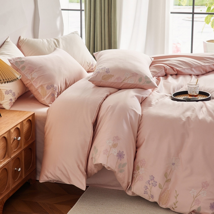 91家纺网 家纺一手货源 找家纺 （总）咏绒家纺工厂店 2025新款100支长绒棉纯棉四件套-花草自春风系列