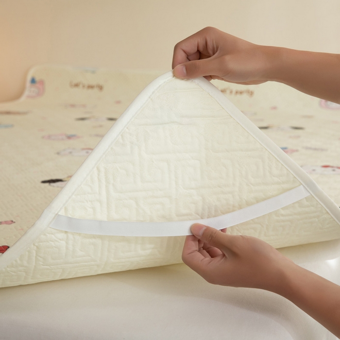 91家纺网 家纺一手货源 找家纺 （总）美达家纺 2025新款A类全棉夹棉防水床垫儿童隔尿垫婴儿床防水防滑姨妈护理垫【可定制】