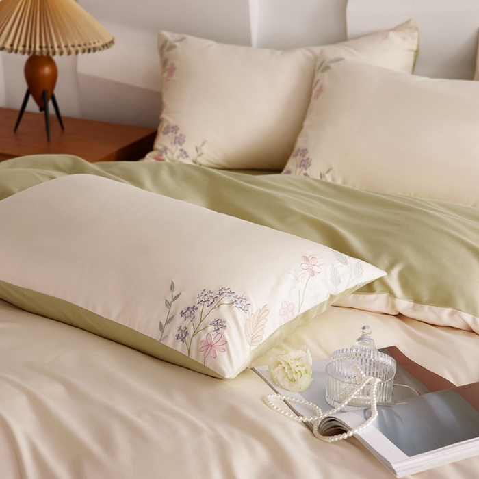 91家纺网 家纺一手货源 找家纺 咏绒家纺工厂店 2025新款100支长绒棉纯棉四件套-花草自春风系列 清水芙蓉