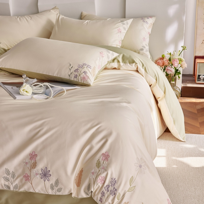 91家纺网 家纺一手货源 找家纺 咏绒家纺工厂店 2025新款100支长绒棉纯棉四件套-花草自春风系列 清水芙蓉