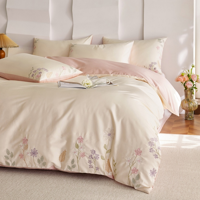 91家纺网 家纺一手货源 找家纺 咏绒家纺工厂店 2025新款100支长绒棉纯棉四件套-花草自春风系列 云朵吐司