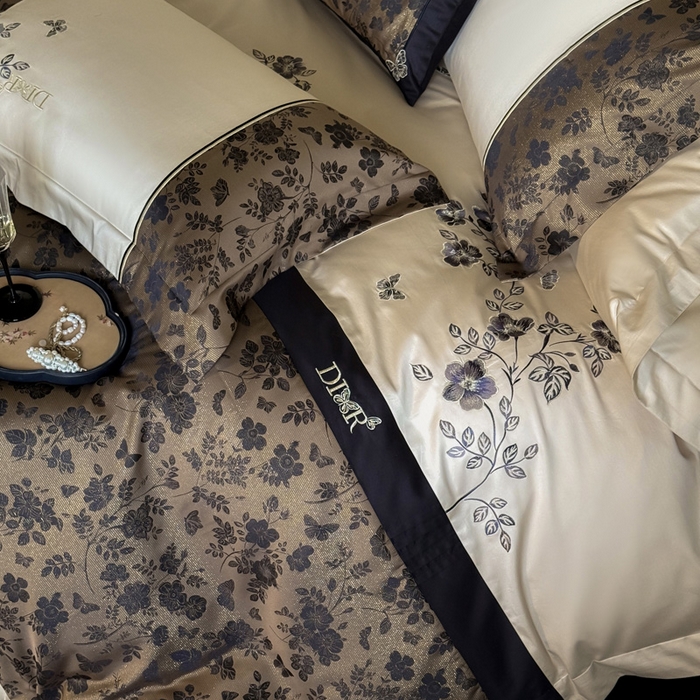 91家纺网 家纺一手货源 找家纺 咏绒家纺工厂店 2025新款高精密提花100支PRO长绒棉纯棉四件套-伊莎贝尔系列 伊莎贝尔-奶茶棕