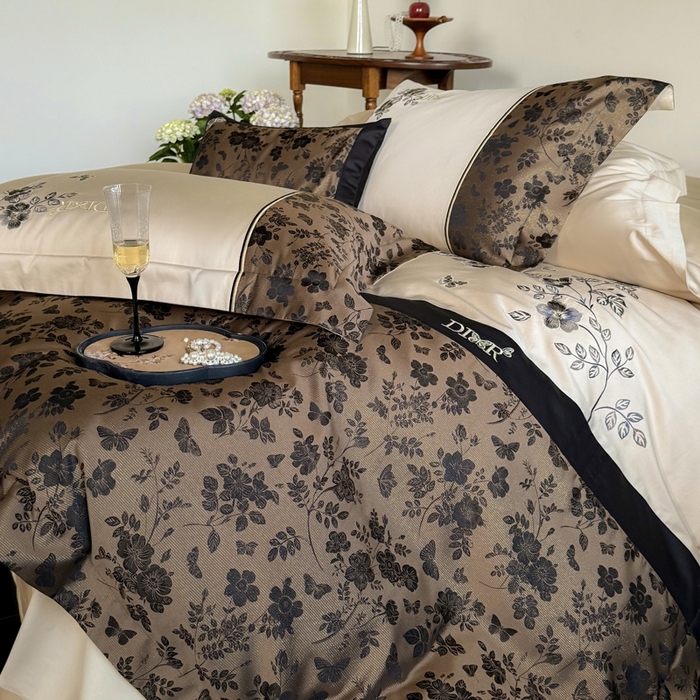 91家纺网 家纺一手货源 找家纺 咏绒家纺工厂店 2025新款高精密提花100支PRO长绒棉纯棉四件套-伊莎贝尔系列 伊莎贝尔-奶茶棕