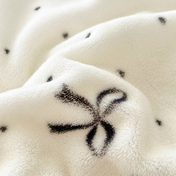 91家纺网 家纺一手货源 找家纺 贝扬思家纺 2025新款卡通牛奶绒豆豆绒抗菌被冬被被子被芯-奶豆 奶豆-蝴蝶点点心