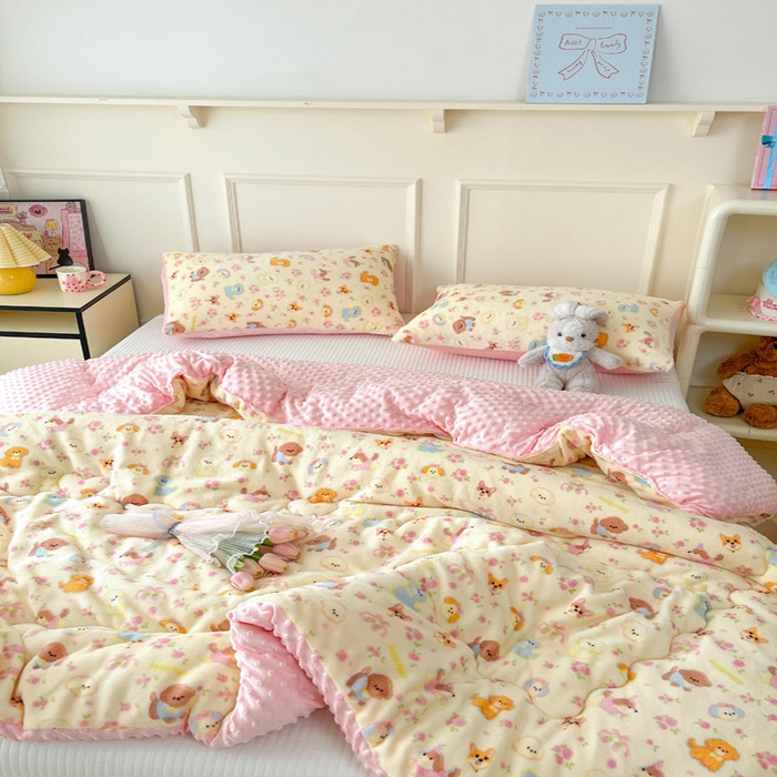 91家纺网 家纺一手货源 找家纺 贝扬思家纺 2025新款卡通牛奶绒豆豆绒抗菌被冬被被子被芯-奶豆 奶豆-卖萌修狗