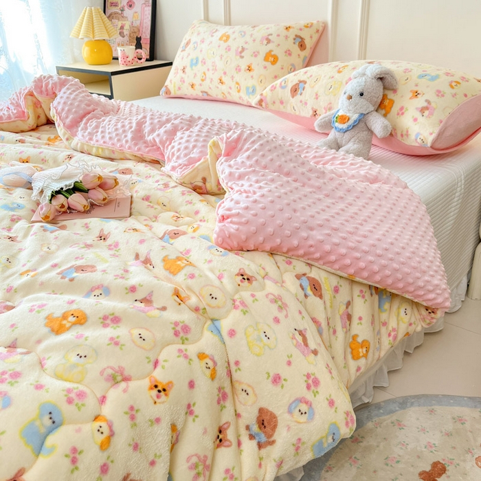 91家纺网 家纺一手货源 找家纺 贝扬思家纺 2025新款卡通牛奶绒豆豆绒抗菌被冬被被子被芯-奶豆 奶豆-卖萌修狗