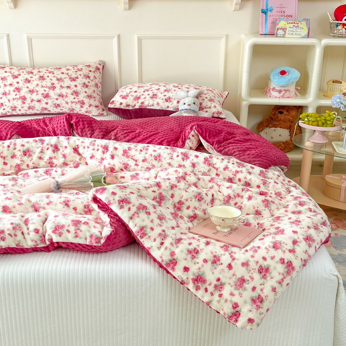 91家纺网 家纺一手货源 找家纺 贝扬思家纺 2025新款卡通牛奶绒豆豆绒抗菌被冬被被子被芯-奶豆 奶豆-疏影