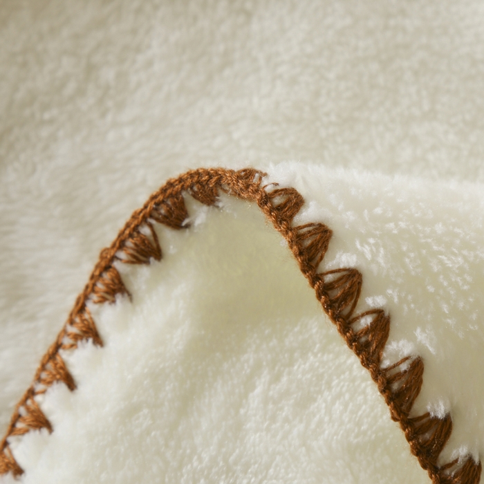 91家纺网 家纺一手货源 找家纺 咏绒家纺工厂店 2025新款高克重双面婴儿绒刺绣款多功能盖毯贝壳绣毛毯 可爱熊