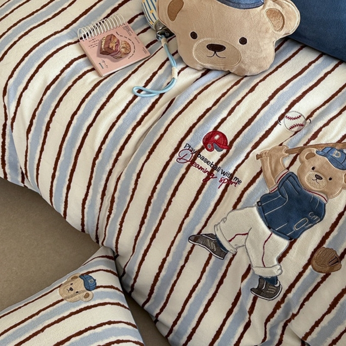 91家纺网 家纺一手货源 找家纺 （总）眠屿家纺 2025新款加厚牛奶绒贴布绣四件套