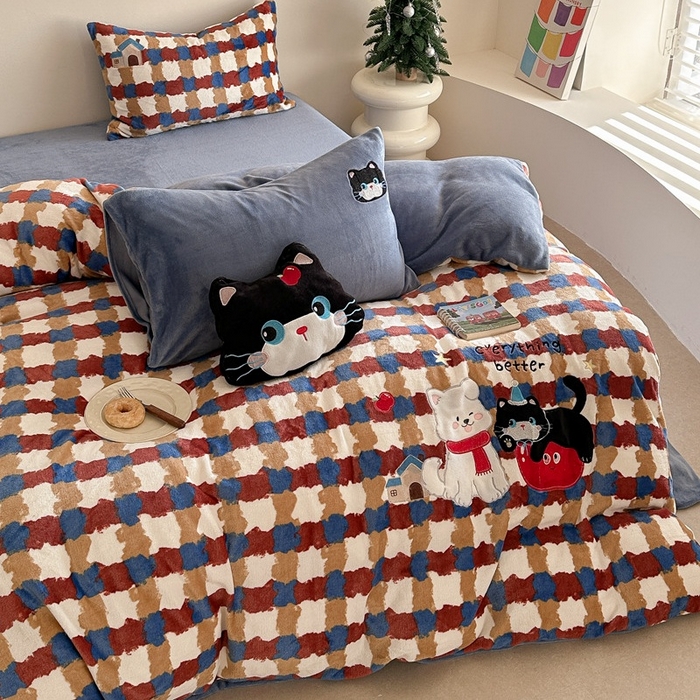 91家纺网 家纺一手货源 找家纺 眠屿家纺 2025新款加厚牛奶绒贴布绣四件套 动物朋友