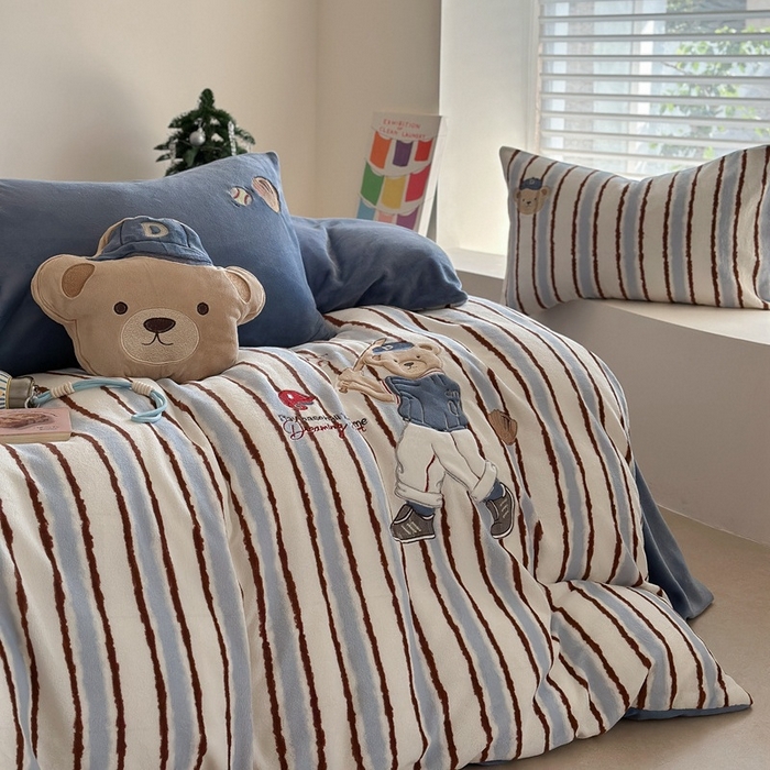 91家纺网 家纺一手货源 找家纺 （总）眠屿家纺 2025新款加厚牛奶绒贴布绣四件套