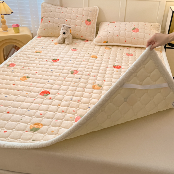 91家纺网 家纺一手货源 找家纺 （总）女子家纺 2025新款牛奶绒夹棉加厚床垫床褥