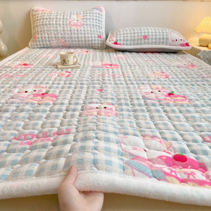 91家纺网 家纺一手货源 找家纺 （总）女子家纺 2025新款牛奶绒夹棉加厚床垫床褥