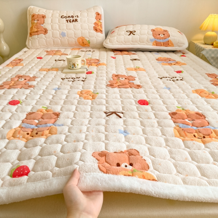 91家纺网 家纺一手货源 找家纺 （总）女子家纺 2025新款牛奶绒夹棉加厚床垫床褥