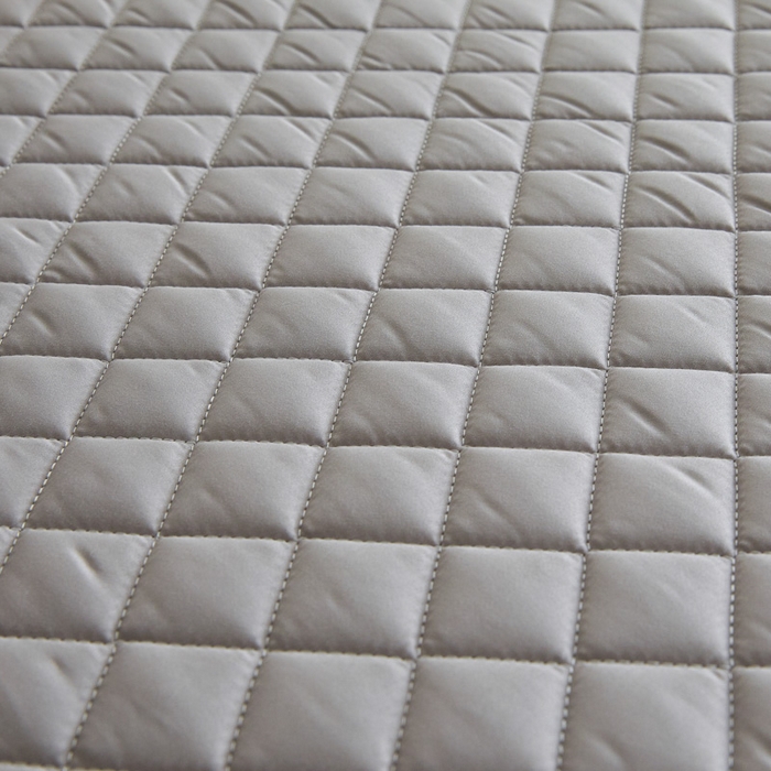 91家纺网 家纺一手货源 找家纺 （总）咏绒家纺工厂店 2025新品60S全棉长绒棉绗缝夹棉大豆纤维床垫床褥平铺款床笠款三件套