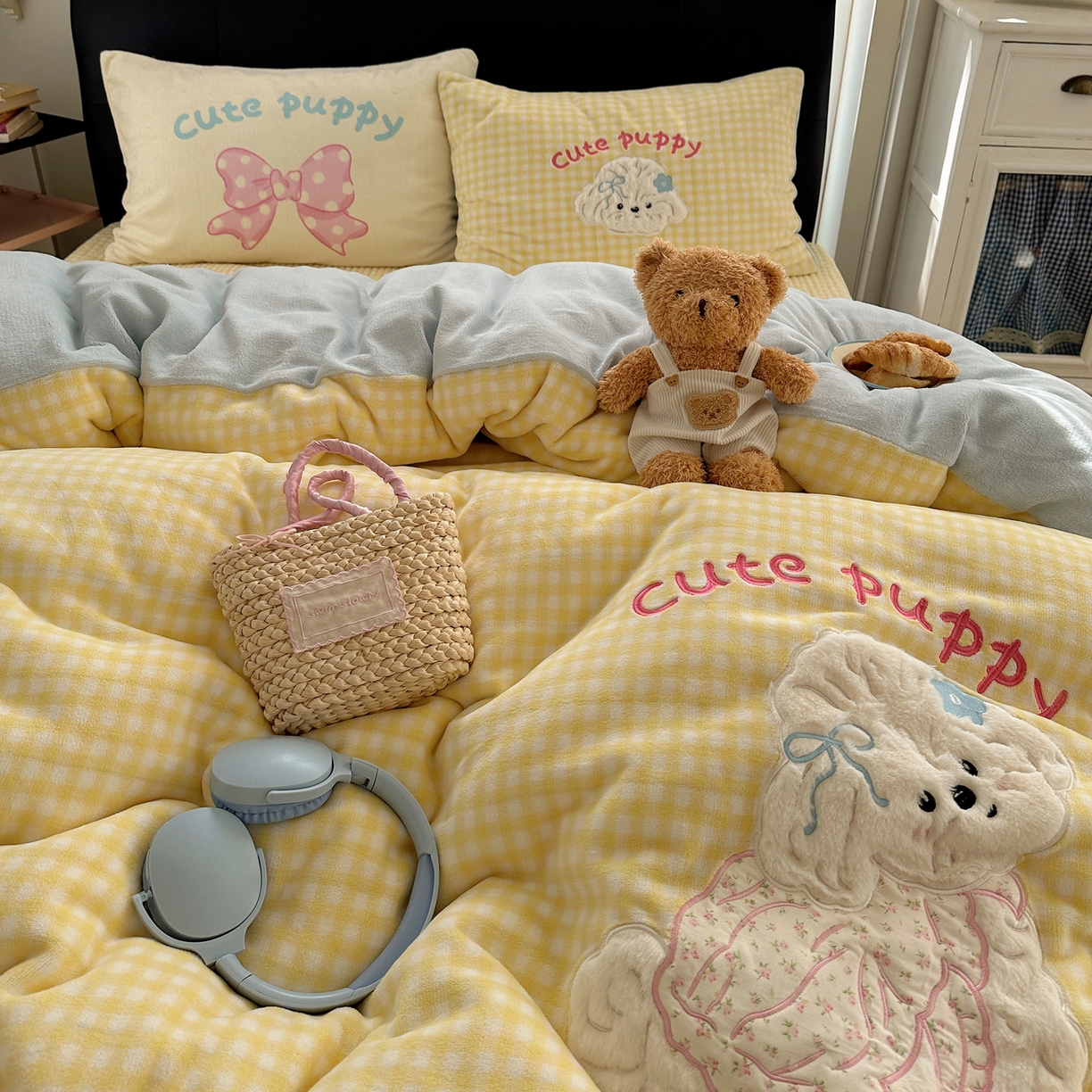 91家纺网 家纺一手货源 找家纺 （总）觅糖家纺 2025新款大版卡通牛奶绒床盖四件套