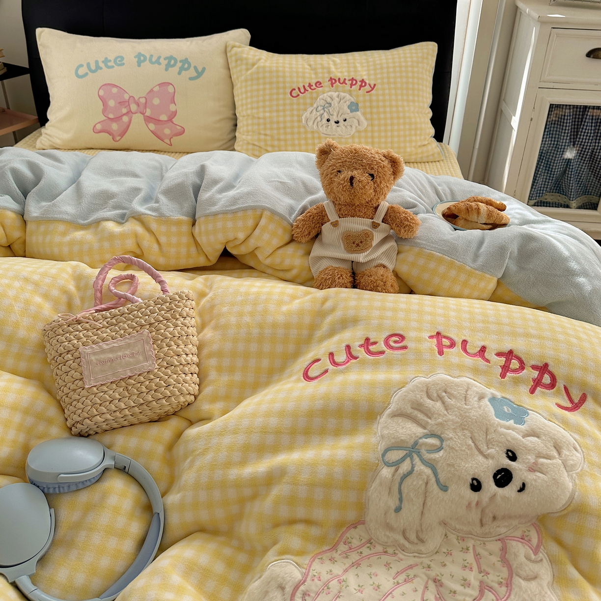 91家纺网 家纺一手货源 找家纺 （总）觅糖家纺 2025新款大版卡通牛奶绒床盖四件套