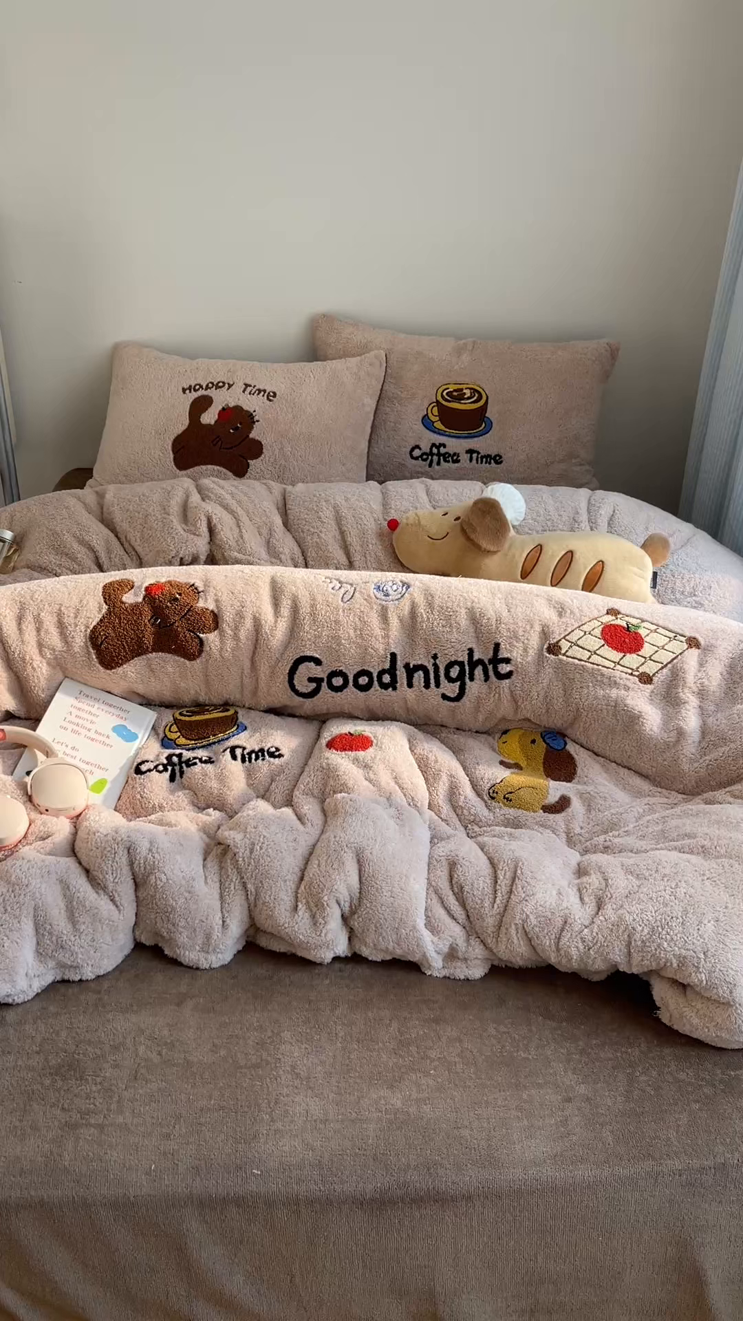 91家纺网 家纺一手货源 找家纺 觅糖家纺 2025新款双面泰迪绒卡通毛巾绣系列四件套 咖啡屋