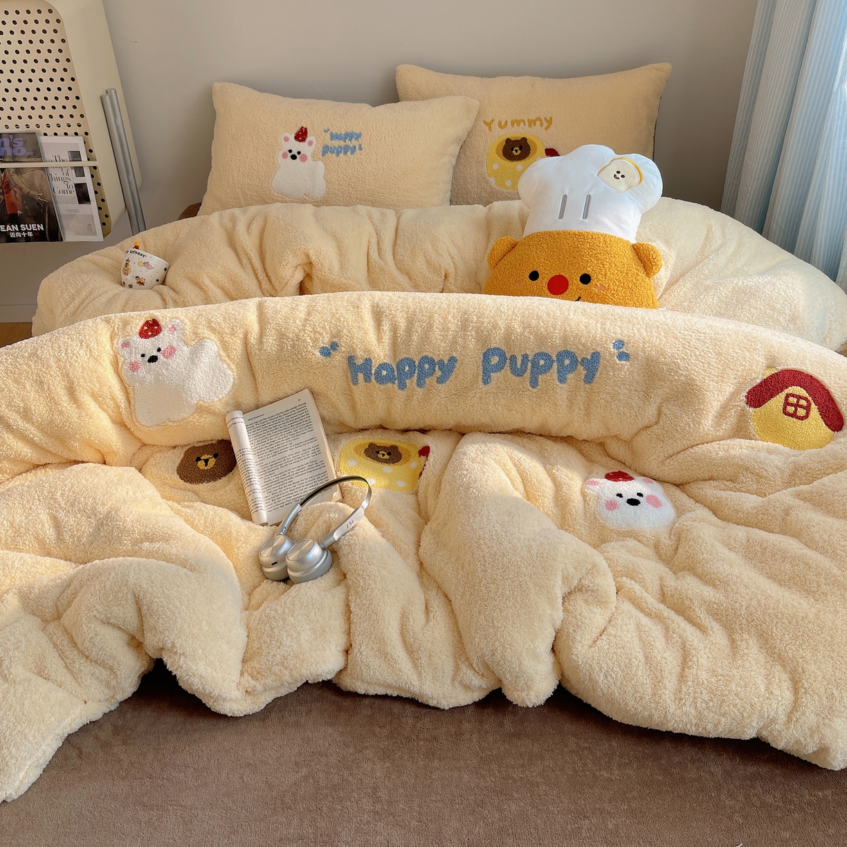 91家纺网 家纺一手货源 找家纺 觅糖家纺 2025新款双面泰迪绒卡通毛巾绣系列四件套 奶呼西高地