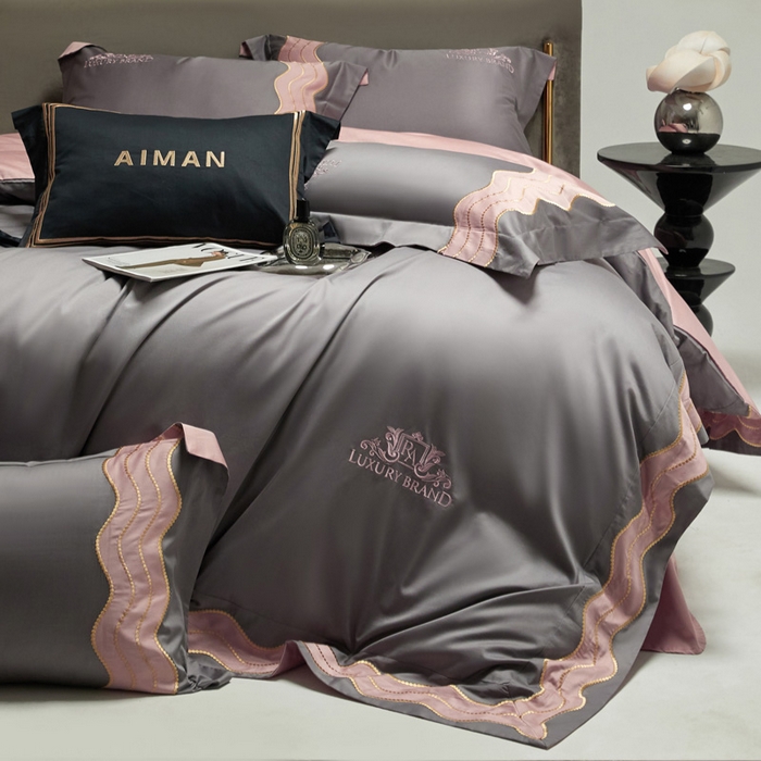 91家纺网 家纺一手货源 找家纺 咏绒家纺工厂店 2025新款100支澳棉纯棉CR工艺极简轻奢刺绣四件套-卡佩拉系列 卡佩拉-中灰