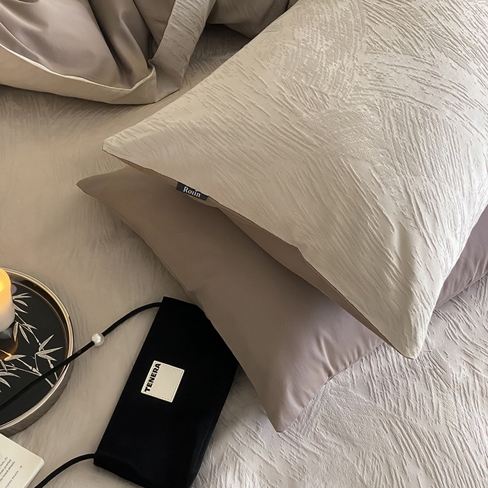 91家纺网 家纺一手货源 找家纺 （总）咏绒家纺工厂店 2025新款色织空气大提花磨毛四件套-月岛弥生