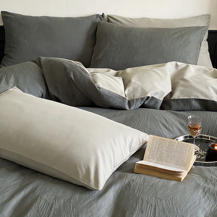 91家纺网 家纺一手货源 找家纺 咏绒家纺工厂店 2025新款色织空气大提花磨毛四件套-月岛弥生 月岛弥生-暮云灰绿