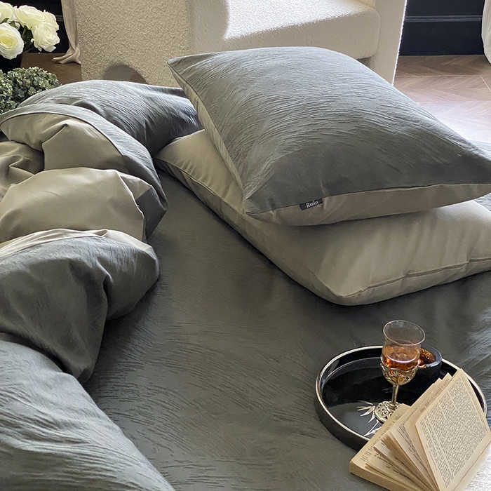 91家纺网 家纺一手货源 找家纺 咏绒家纺工厂店 2025新款色织空气大提花磨毛四件套-月岛弥生 月岛弥生-暮云灰绿