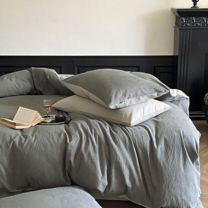 91家纺网 家纺一手货源 找家纺 咏绒家纺工厂店 2025新款色织空气大提花磨毛四件套-月岛弥生 月岛弥生-暮云灰绿