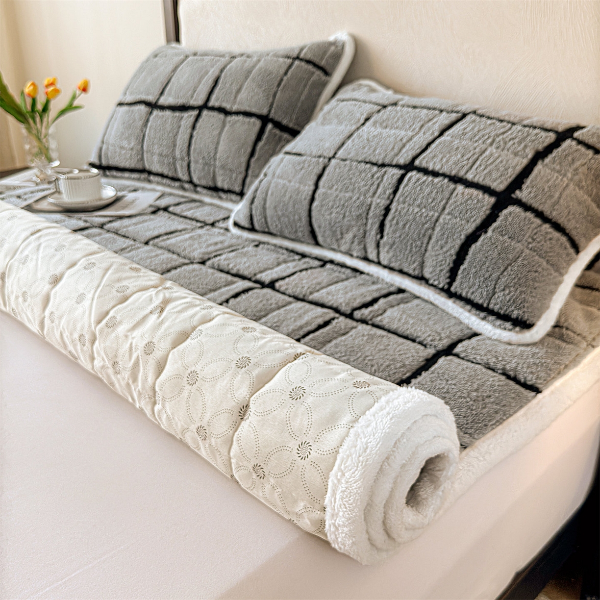 91家纺网 家纺一手货源 找家纺 （总）天之澜家纺 2025新款A类舒棉绒提花夹棉加厚床褥垫