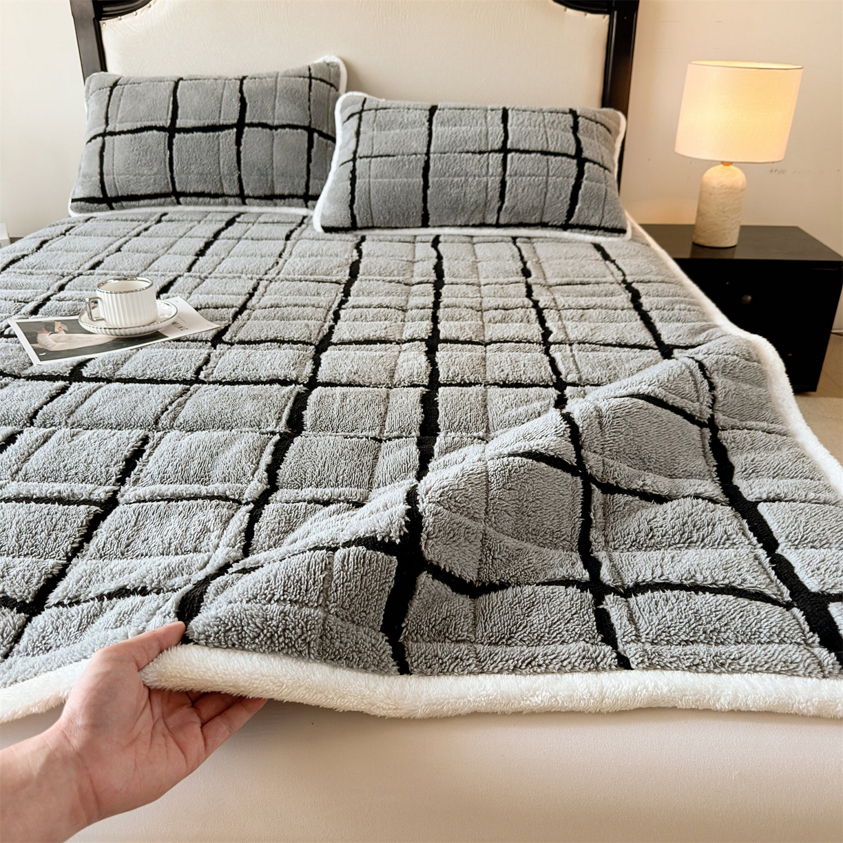 91家纺网 家纺一手货源 找家纺 （总）天之澜家纺 2025新款A类舒棉绒提花夹棉加厚床褥垫