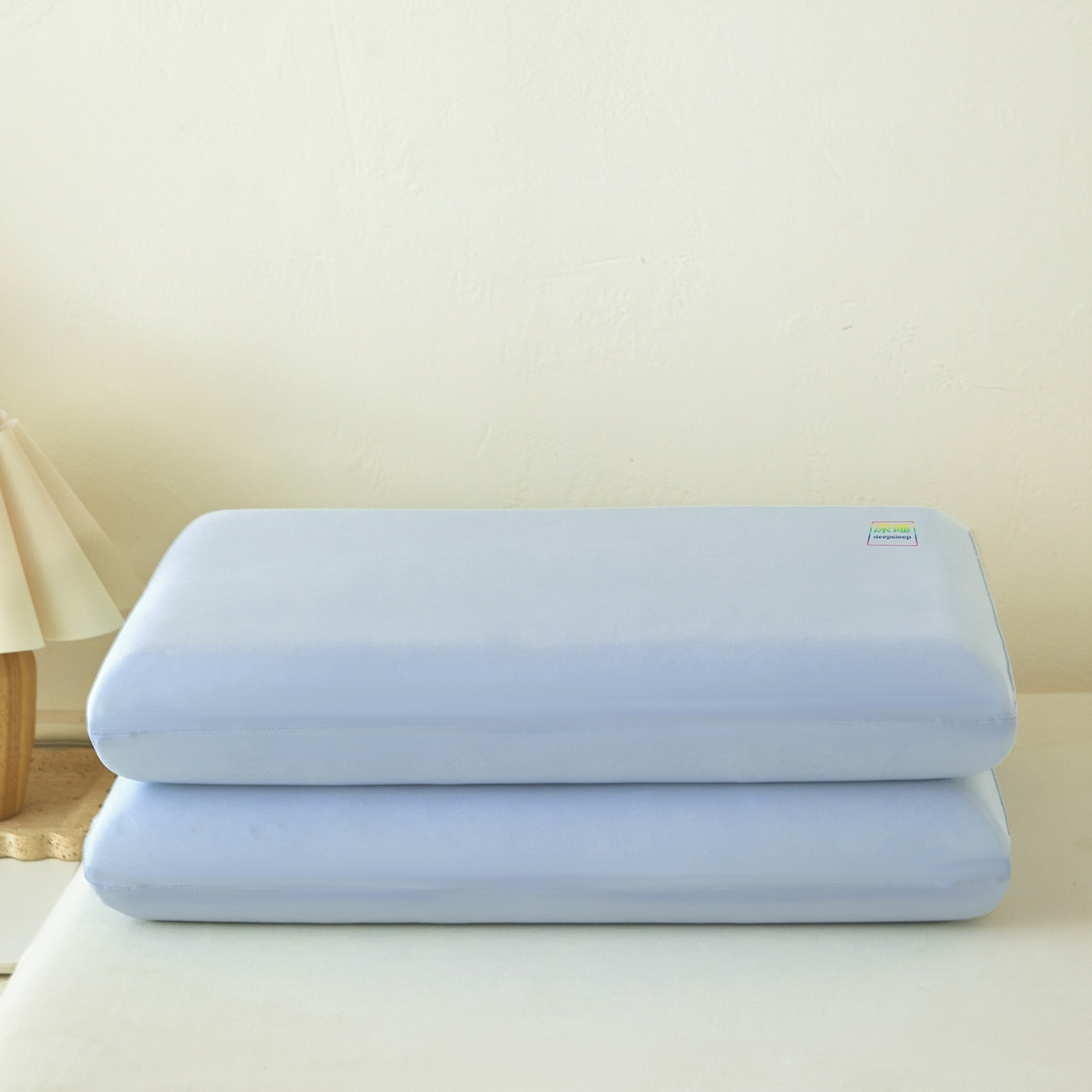 91家纺网 家纺一手货源 找家纺 纳斯顿家纺 2025新款生物基面包枕枕头枕芯 生物基面包枕-蓝色