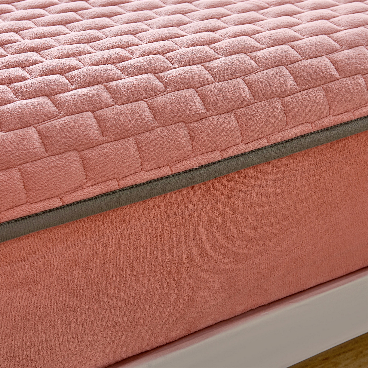 91家纺网 家纺一手货源 找家纺 （总）天之澜家纺 2025新款新棉绒床笠--幸运熊