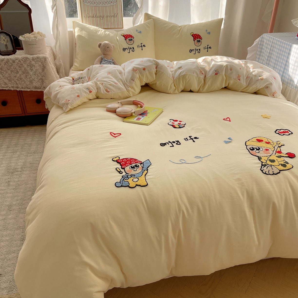 91家纺网 家纺一手货源 找家纺 凯洛奇 2026新款A类卡通豹纹毛巾绣软糯糯水洗棉四件套（提供买家秀） 可爱星星人