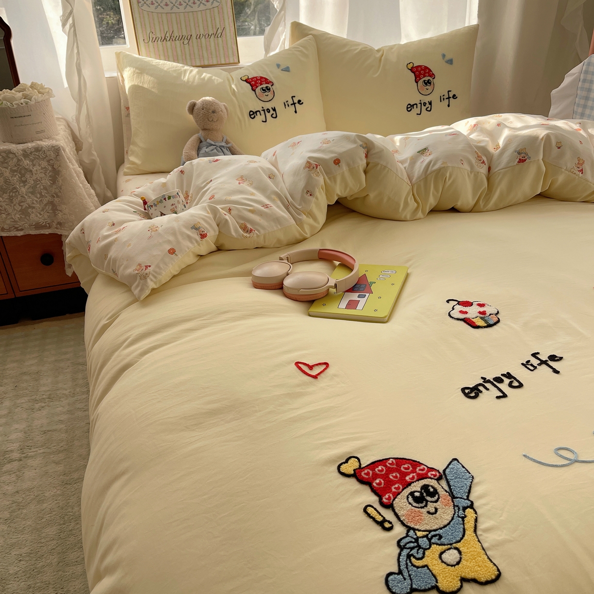 91家纺网 家纺一手货源 找家纺 凯洛奇 2026新款A类卡通豹纹毛巾绣软糯糯水洗棉四件套（提供买家秀） 可爱星星人