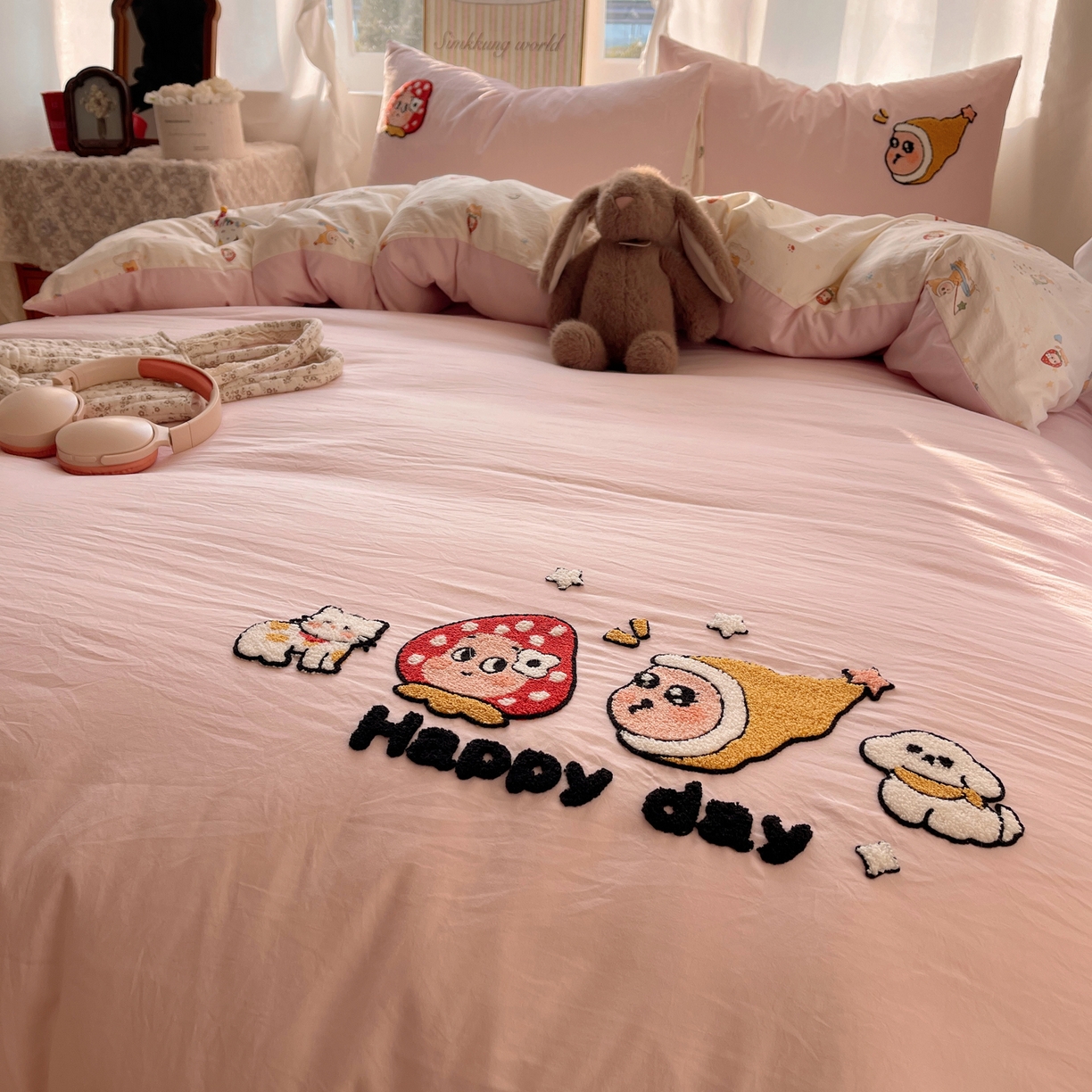 91家纺网 家纺一手货源 找家纺 凯洛奇 2026新款A类卡通豹纹毛巾绣软糯糯水洗棉四件套（提供买家秀） 快乐时光