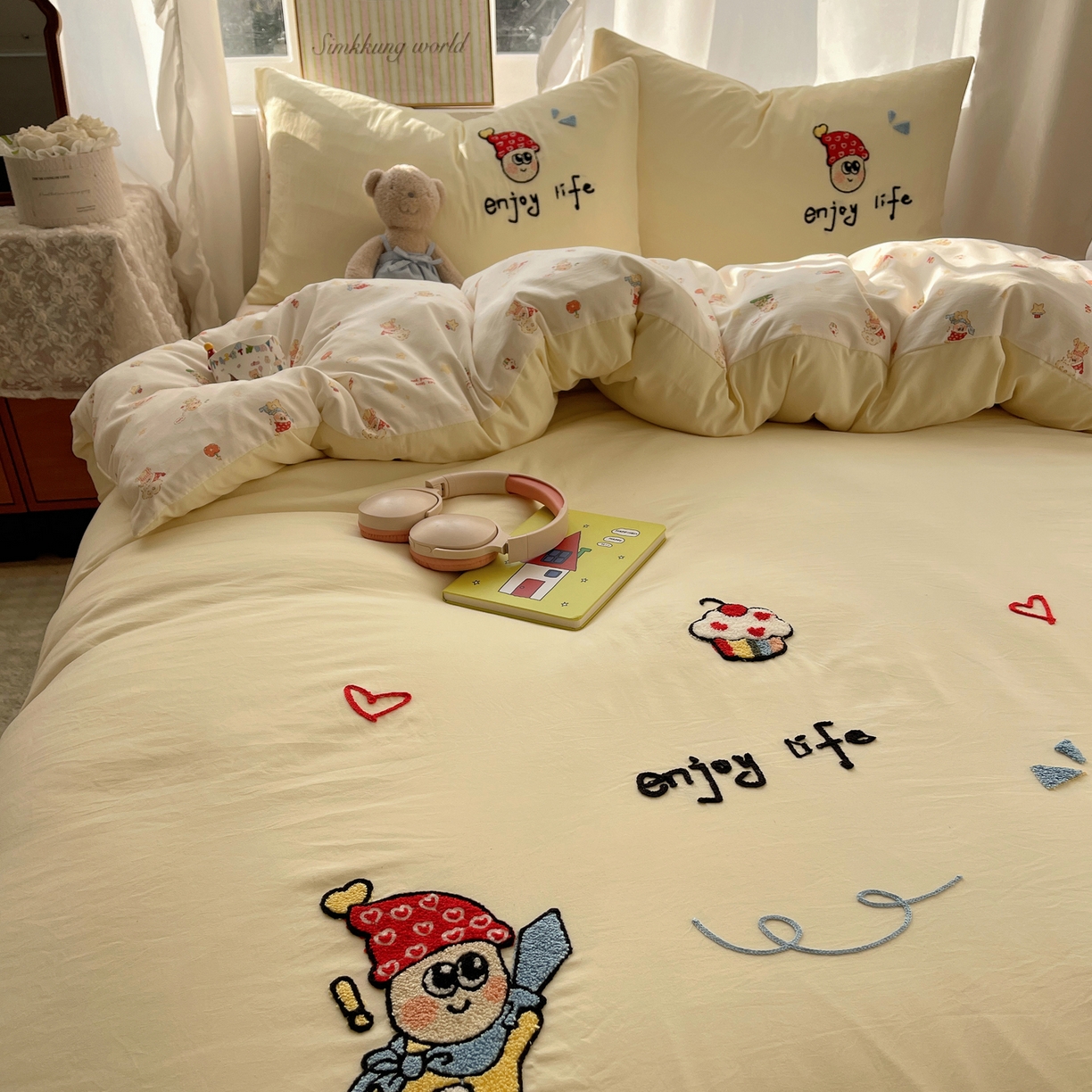 91家纺网 家纺一手货源 找家纺 凯洛奇 2026新款A类卡通豹纹毛巾绣软糯糯水洗棉四件套（提供买家秀） 可爱星星人