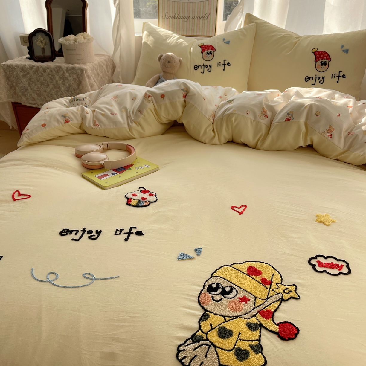 91家纺网 家纺一手货源 找家纺 凯洛奇 2026新款A类卡通豹纹毛巾绣软糯糯水洗棉四件套（提供买家秀） 可爱星星人