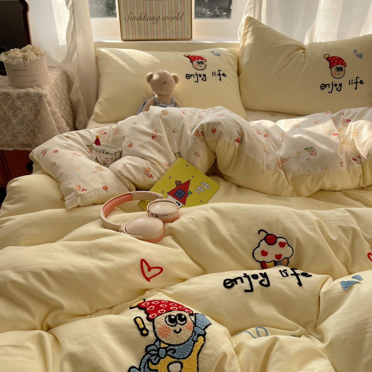 91家纺网 家纺一手货源 找家纺 凯洛奇 2026新款A类卡通豹纹毛巾绣软糯糯水洗棉四件套（提供买家秀） 可爱星星人