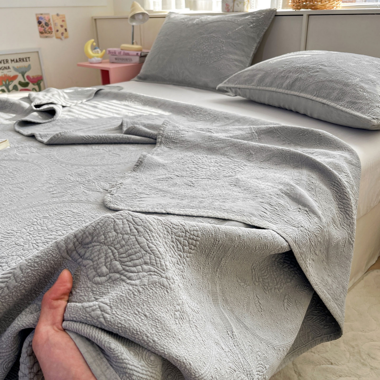 91家纺网 家纺一手货源 找家纺 源舜家纺 2026新款全棉大提花砂洗床盖三件套—花开富贵大圆满系列 圆满-灰