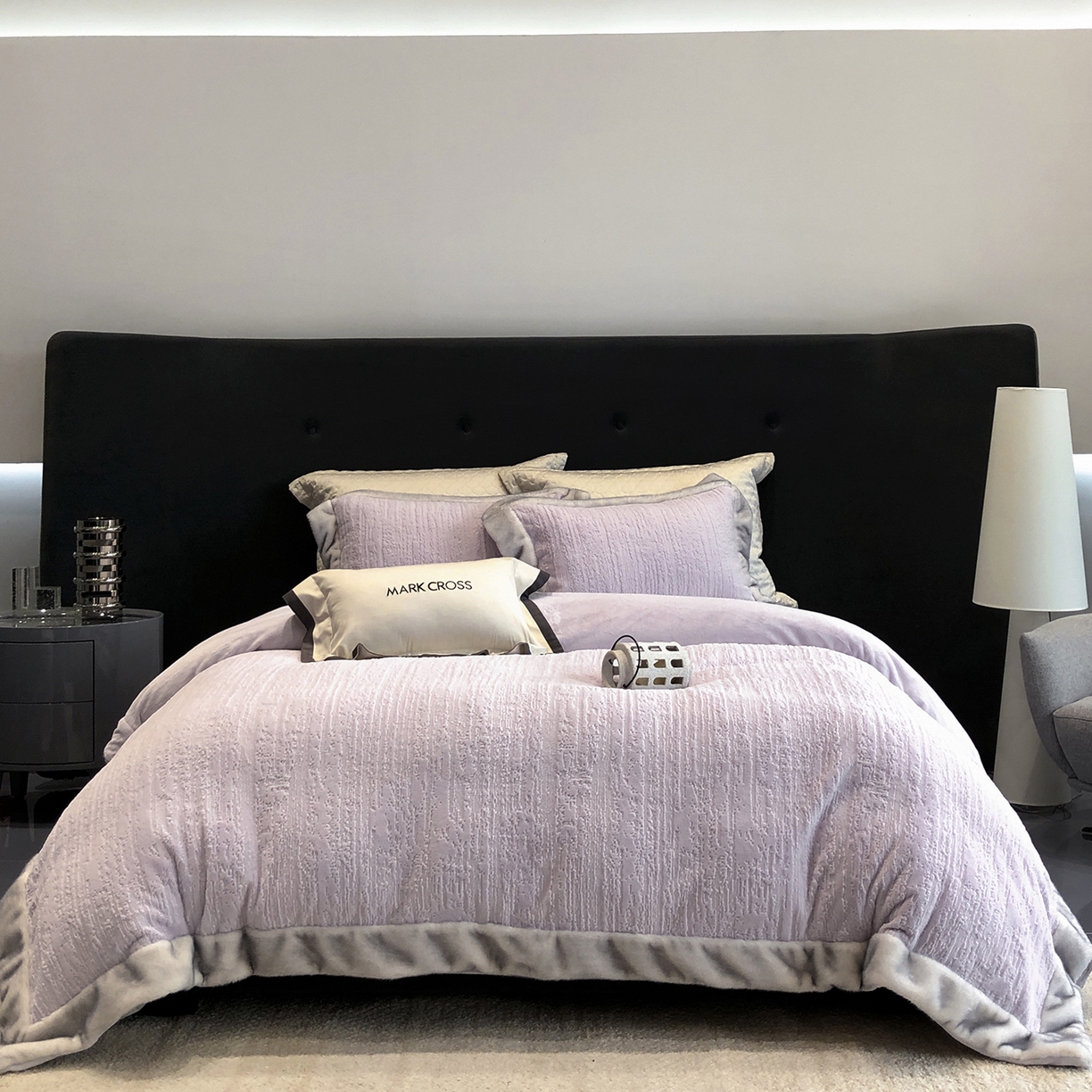 91家纺网 家纺一手货源 找家纺 （总）佳汐蓝家纺 2025新款高奢暖绒立体浮雕熊极绒系列四件套