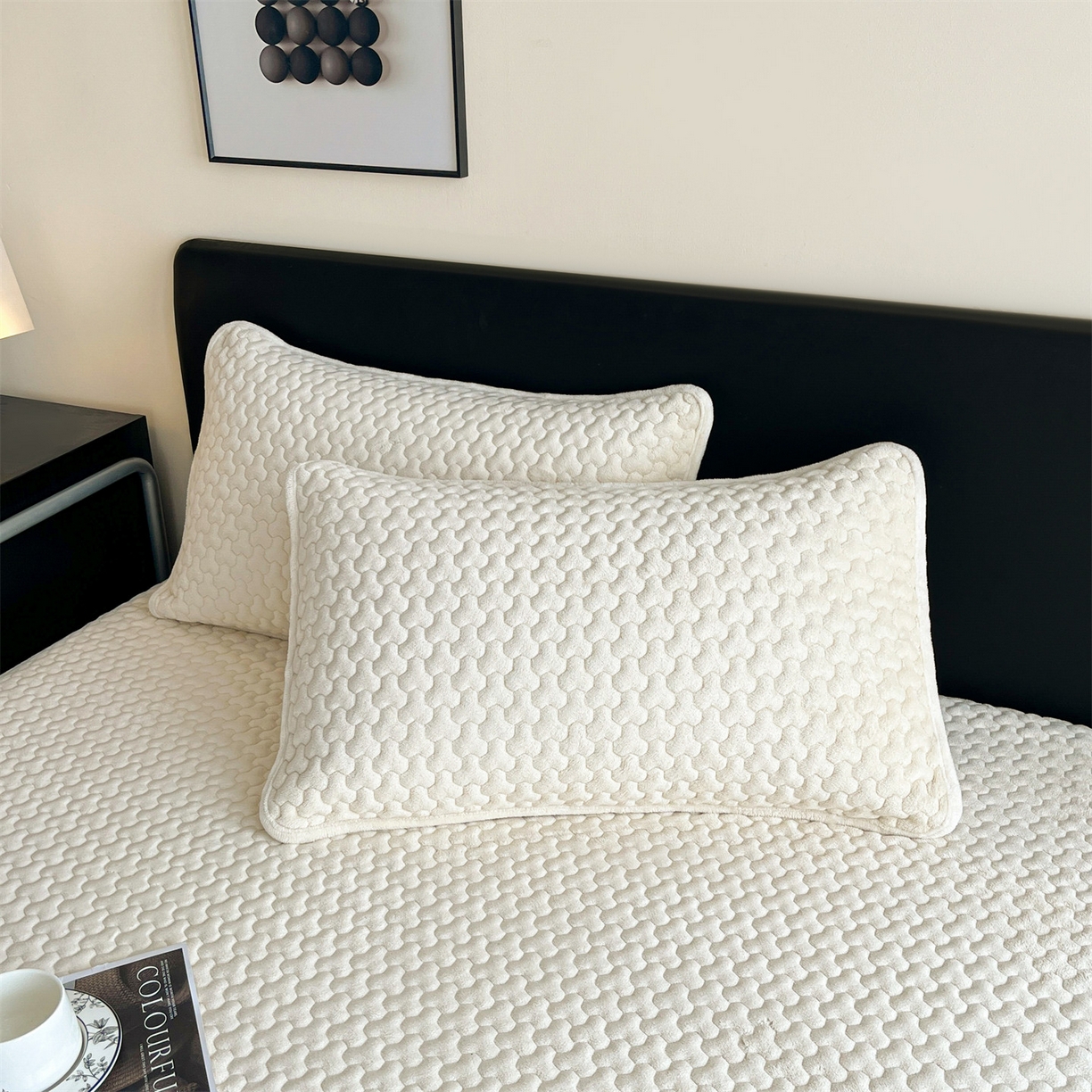 91家纺网 家纺一手货源 找家纺 居眠 2025新款绒-时安-牛奶绒夹棉床笠 绒-时安-白