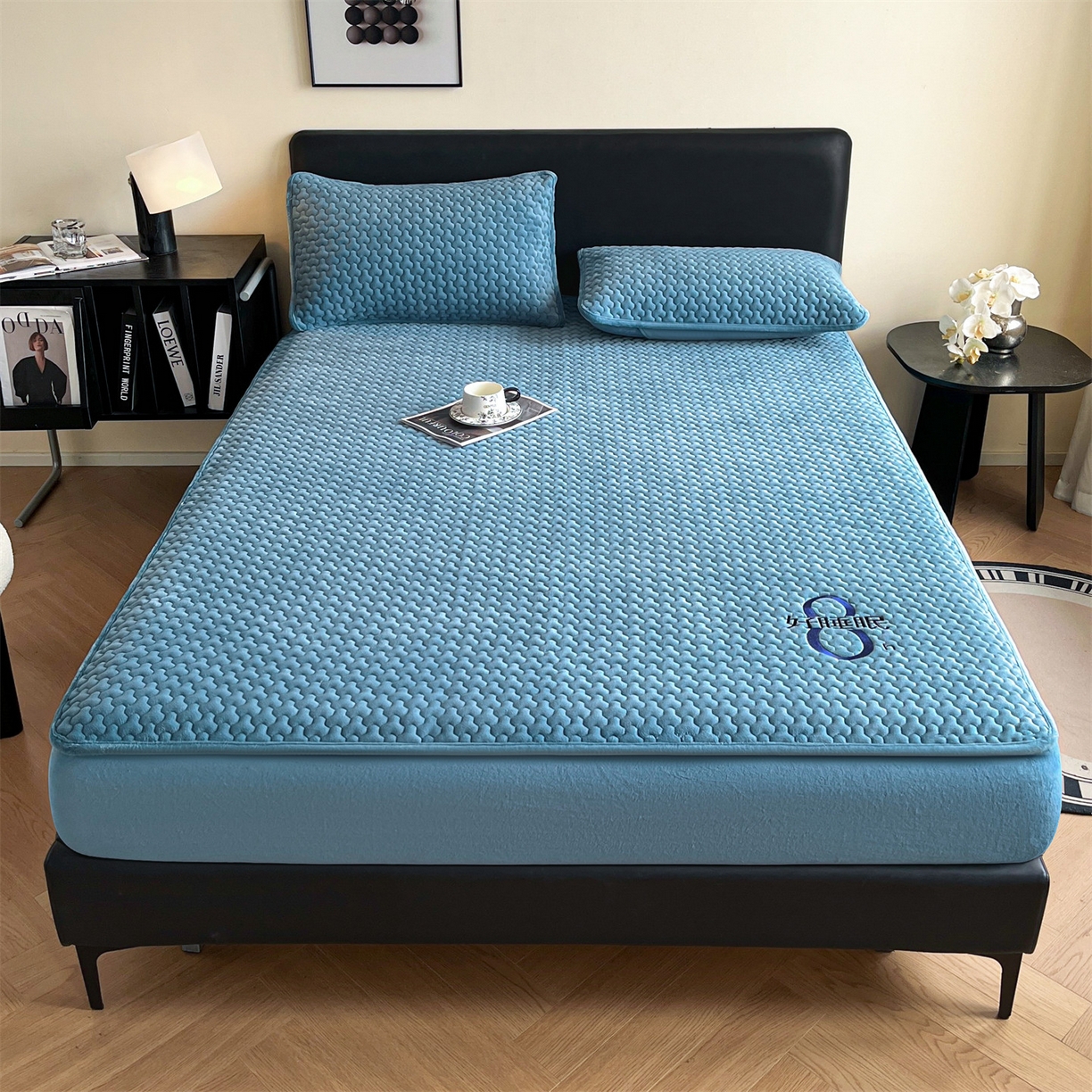 91家纺网 家纺一手货源 找家纺 居眠 2025新款绒-时安-牛奶绒夹棉床笠 绒-时安-蓝