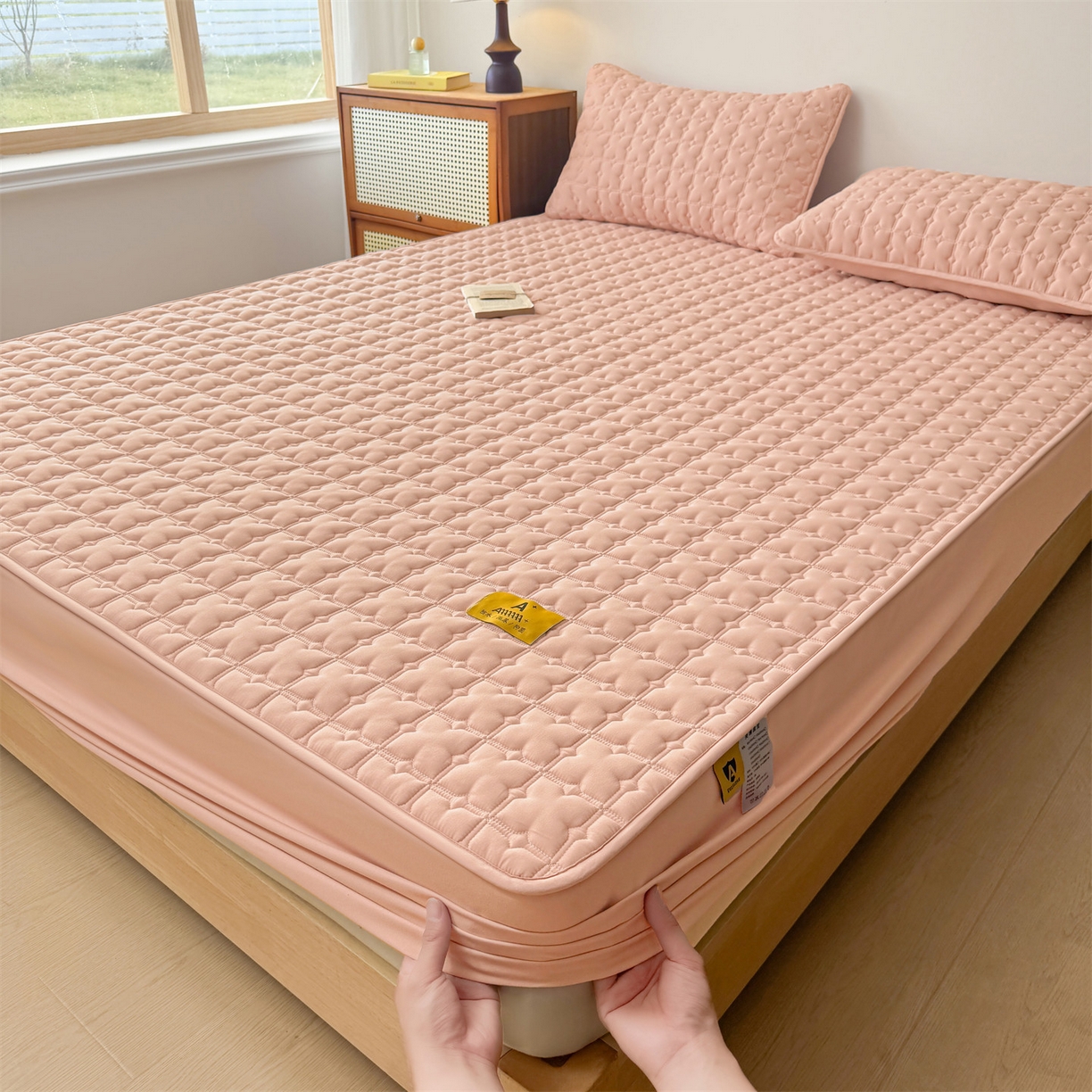 91家纺网 家纺一手货源 找家纺 （总）居眠 2025新款星禾-防水夹棉棉花床笠