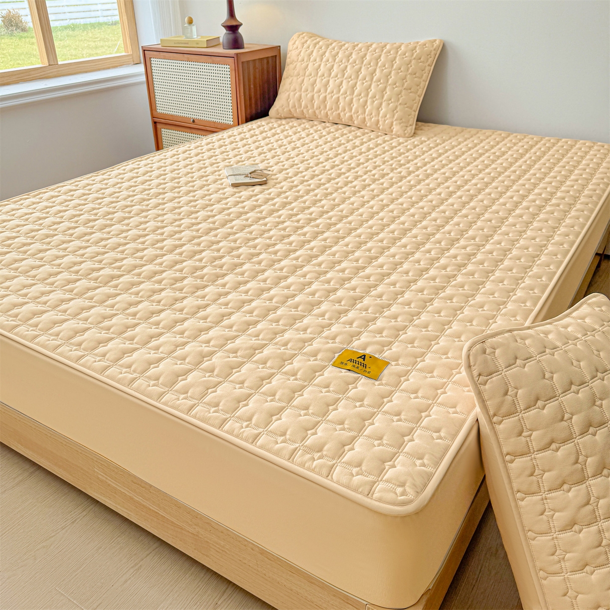 91家纺网 家纺一手货源 找家纺 居眠 2025新款星禾-防水夹棉棉花床笠 星禾-卡