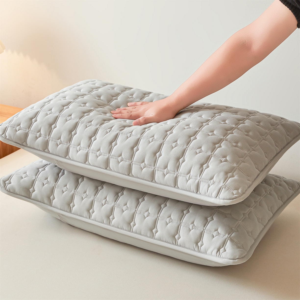 91家纺网 家纺一手货源 找家纺 居眠 2025新款星禾-防水枕套 星禾-灰