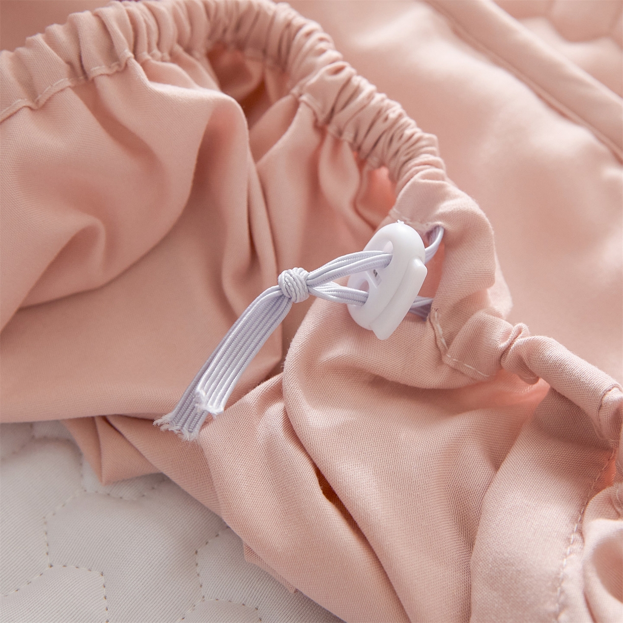 91家纺网 家纺一手货源 找家纺 居眠 2025新款织梦-棉花防水床笠 织梦-粉