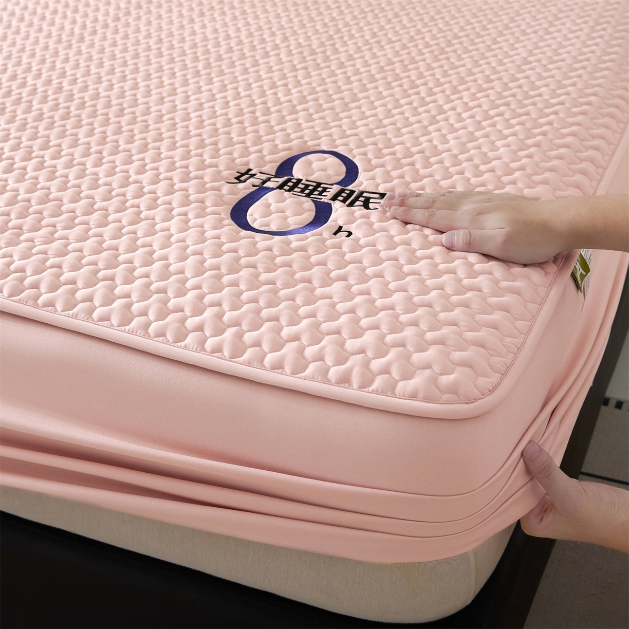 91家纺网 家纺一手货源 找家纺 居眠 2025新款织梦-棉花防水床笠 织梦-粉