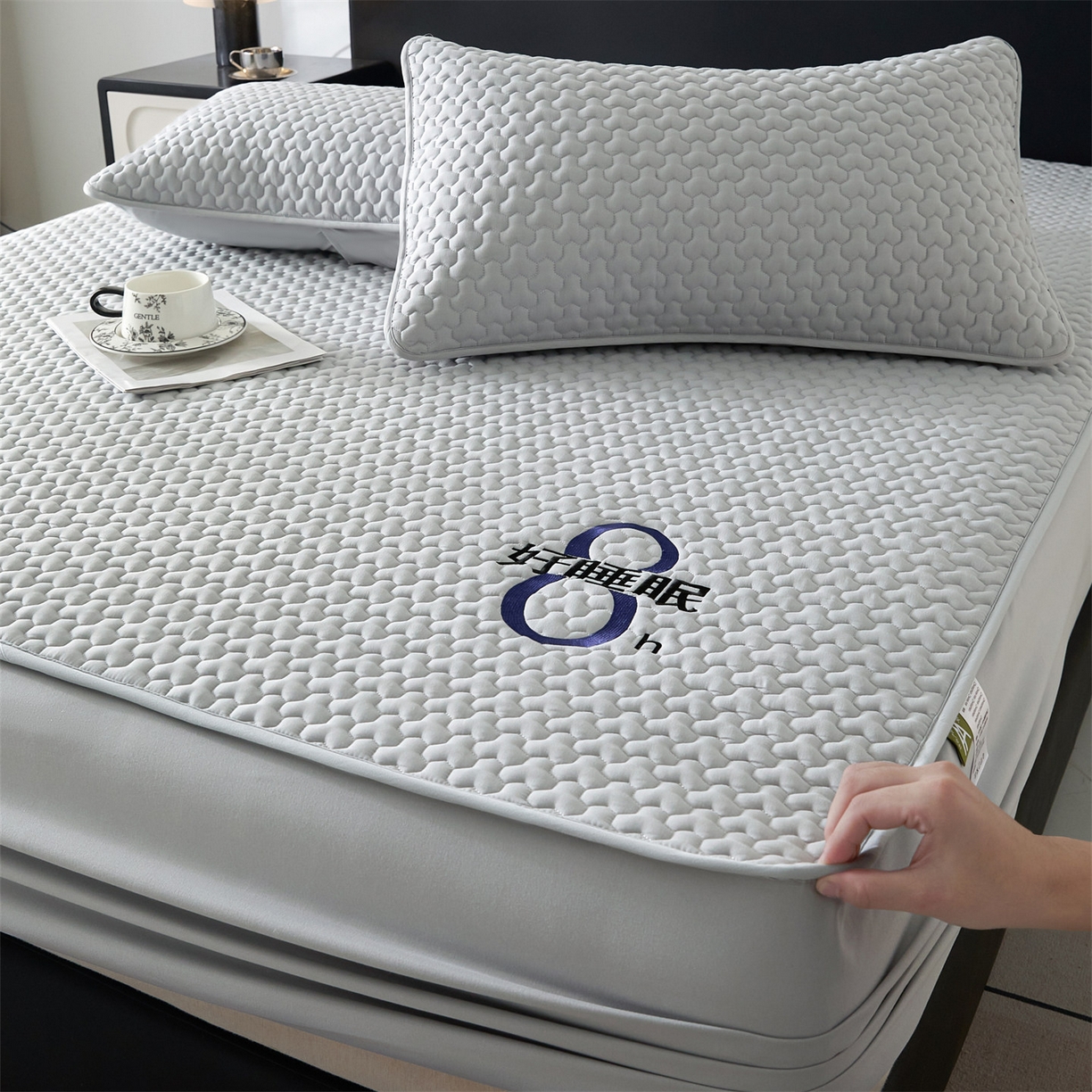 91家纺网 家纺一手货源 找家纺 居眠 2025新款织梦-棉花防水床笠 织梦-灰